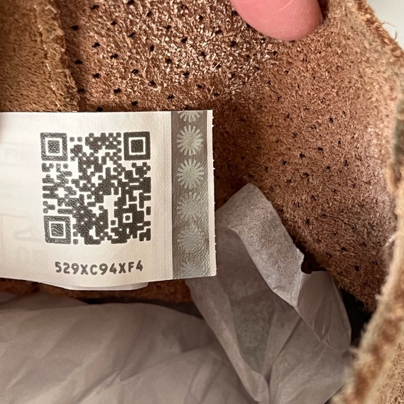 Ugg mini unlined suede leather ankle boots 10 - Picture 9 of 12